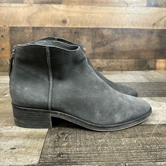 Dolce Vita Size 10 Tucker Bootie Anthracite Grey Suede Almond Toe Back Zipper - Picture 1 of 9